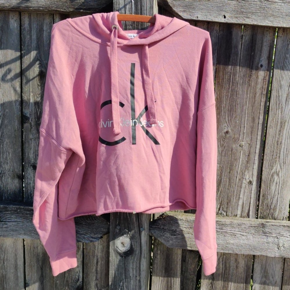 Medium Calvin Klein black Pink cropped hoodie sweater
